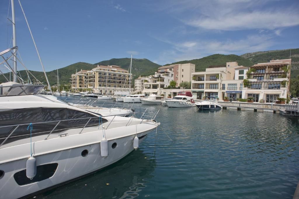 Апартаменты Apartment Sahala Тиват-94